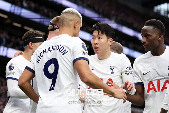 ▲ 손흥민이 에버턴을 상대로 리그 11호골을 터뜨렸다