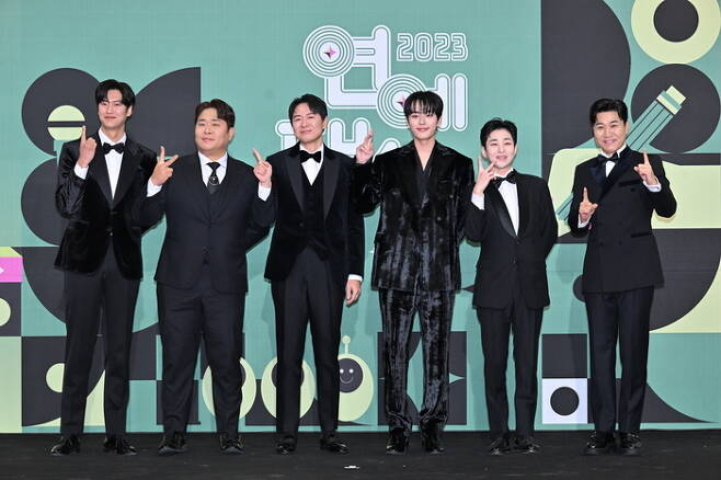 ‘2023 KBS 연예대상’ 1박2일 시즌4 팀. 사진|KBS