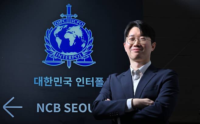 경찰청 인터폴국제공조과 김재현 경감이 5일 서울 서대문구 경찰청에서 헤럴드경제와 인터뷰를 하고 있다. 임세준 기자