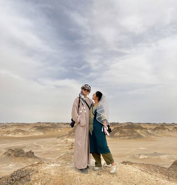 호갱이 되어 겟한 이집트 전통의상으로 뽐낸 이집션 신혼부부 바이브