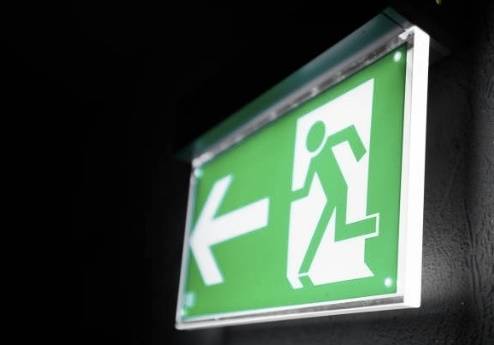 비상구 유도등 자료사진. 픽사베이