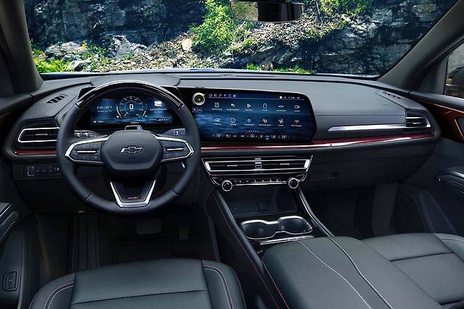 쉐보레 트래버스 실내