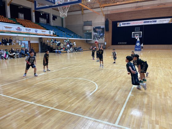 지난 10월 충북 제천시에서 열린 제2회 의림지배 전국 유소년 농구대회. [사진 제천시]