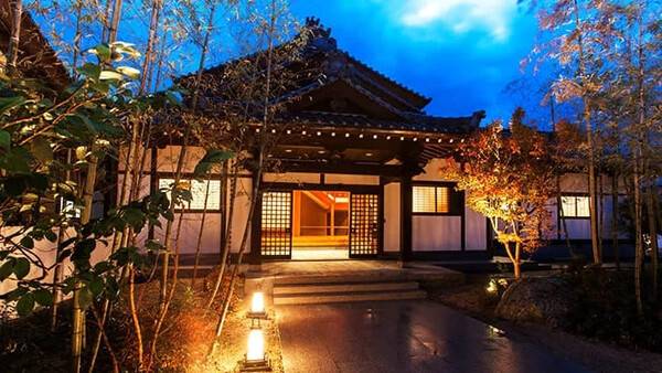 혼자 여행 꿀팁 / 온라인 커뮤니티