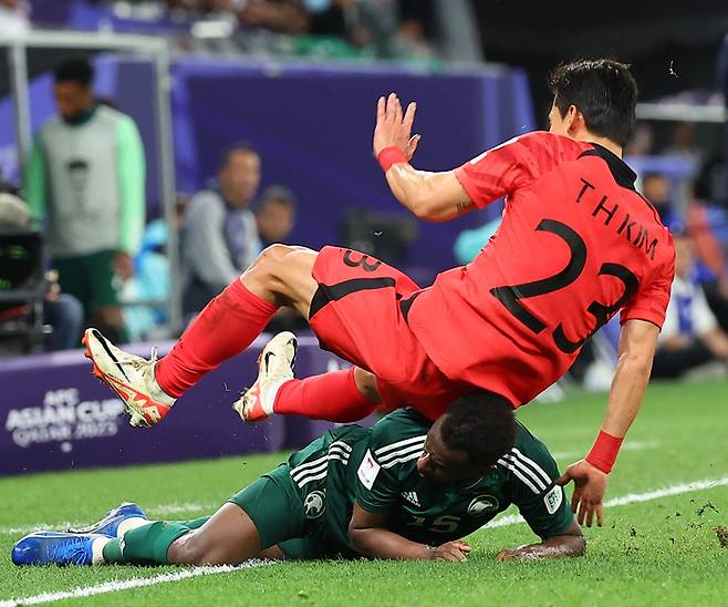 축구대표팀의 김태환. 도하 | 연합뉴스