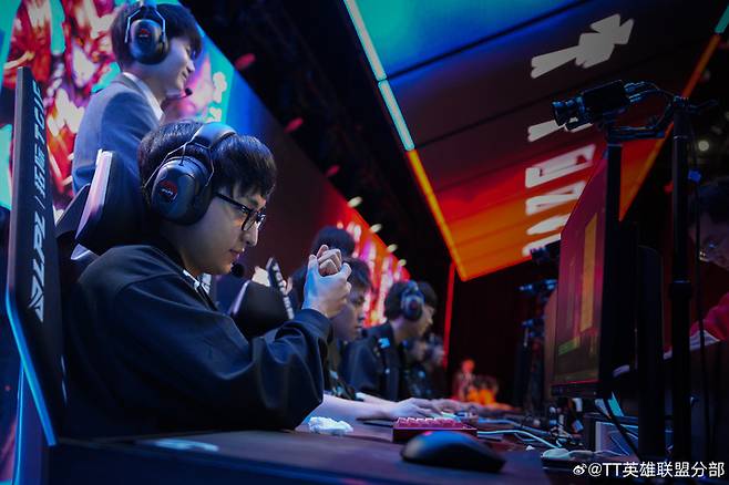 사진=썬더토크 게이밍(TT) 공식 웨이보