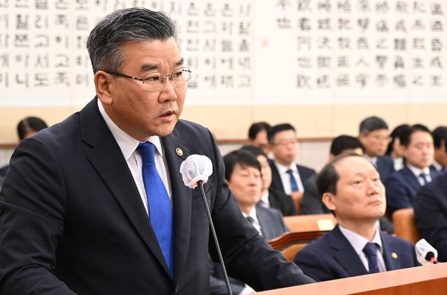 유병호 감사워 신임 감사위원이 사무총장이던 지난해 10월 국회에서 열린 법제사법위원회 국정감사에서 의원 질의에 답하고 있다. 이병주 기자