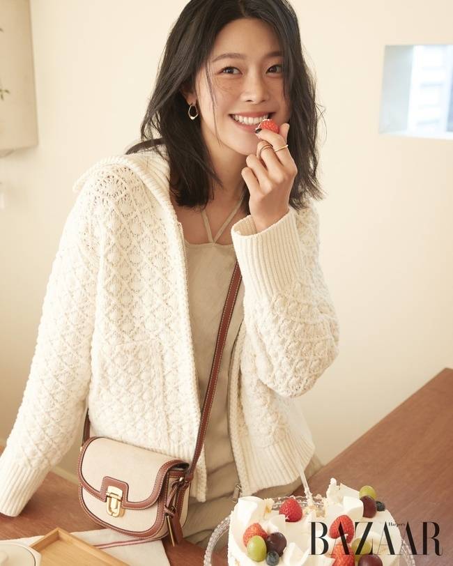 하퍼스 바자 코리아/조이그라이슨