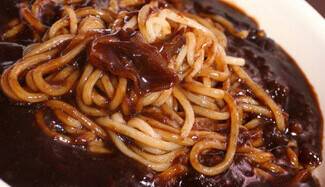 서울 시내 한 중국집에서 파는 짜장면. 박미향 기자