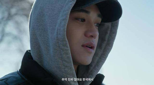 가수 루카스가 사생활 논란을 딛고 복귀에 시동을 걸었다. 유튜브 루카스 공식 채널 캡처