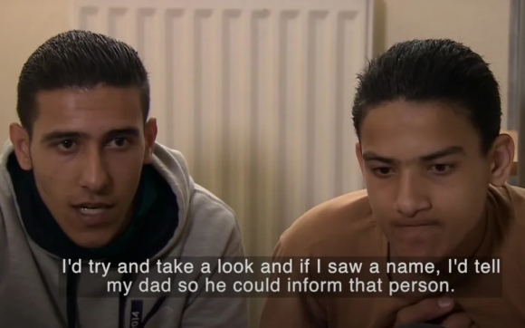 한 BBC 다큐 프로그램에 출연한 시리아 난민 형제 오마르(왼쪽)와 모하메드 바드레딘의 모습. / 사진=BBC 유튜브