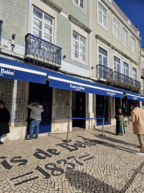 1837년에 문을 연 파스테이스 드 벨렝 입구.