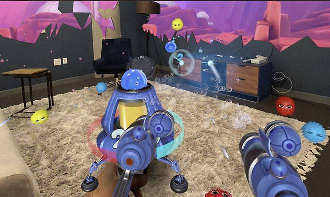 메타 퀘스트3에서 할 수 있는 혼합현실(MR) 게임 ‘First Encounters’ 자료 화면. 메타 제공