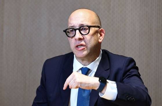 제이콥 솔 서던캘리포니아대학교 교수가 지난 14일 서울 중구 한국회계기준원에서 중앙일보와 인터뷰했다. 그는 “한국은 머지 않아 세계 6위 경제 대국이 될 것”이라고 전망했다. 김종호 기자