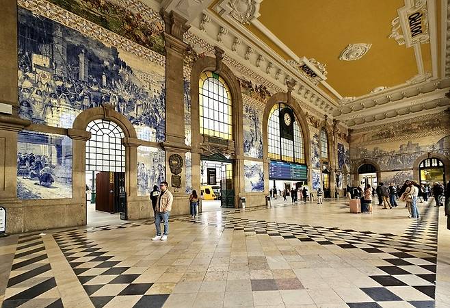 상 벤투역 아줄레주.