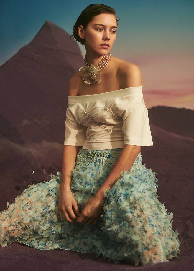 수잔 팡 X 앤아더스토리즈 협업 컬렉션인 ‘꿈의 실현’ 캠페인.