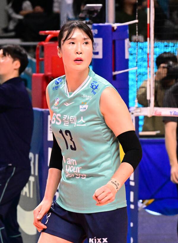 여자 프로배구 GS칼텍스의 미들블로커 정대영(43)이 현역 은퇴를 공식 선언했다. 사진┃KOVO
