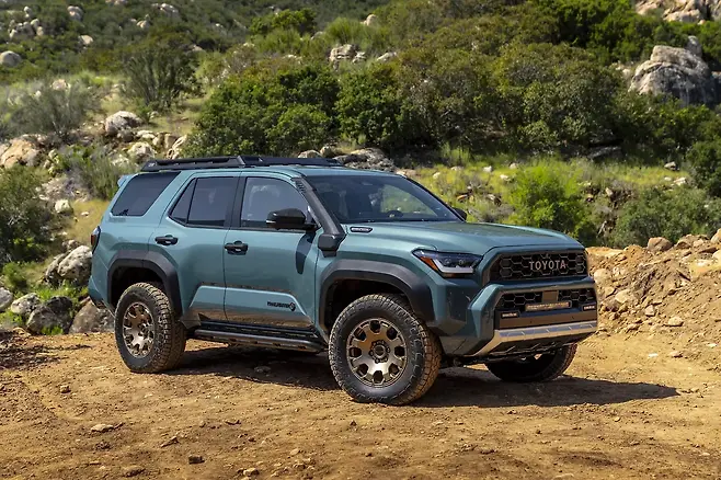 토요타 4Runner Trailhunter