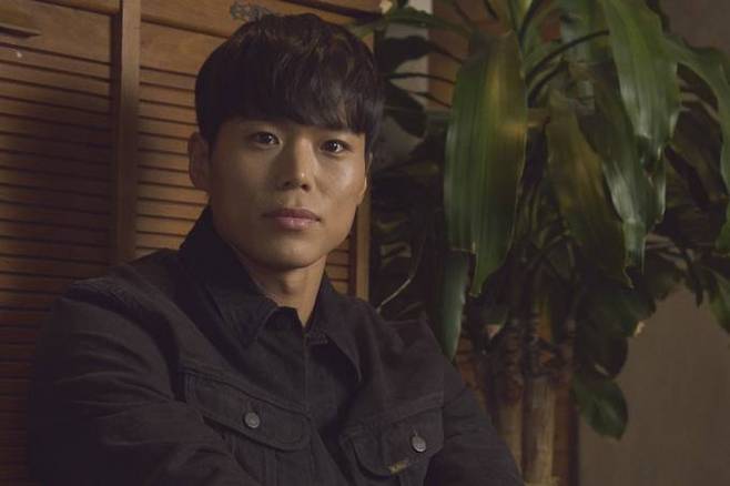 ‘피지컬: 100 시즌 2 - 언더그라운드’에서 우승한 아모띠. 넷플릭스