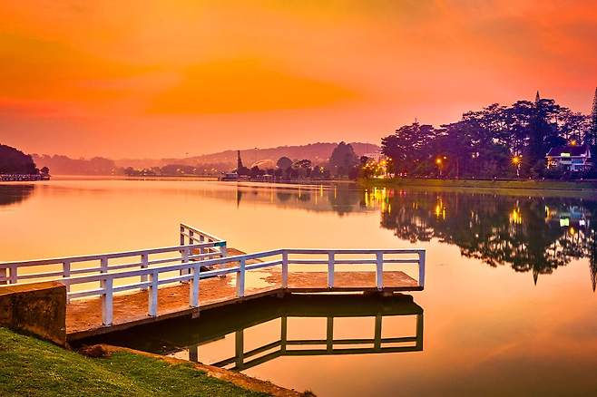 쑤언 흐엉 호수