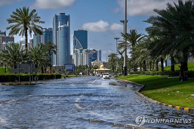 폭우 내린 두바이 [AFP 연합뉴스 자료사진 재판매 및 DB 금지]