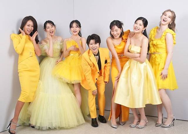 '현역가왕' 콘서트는 공연은 마치 희노애락을 넘나들듯 적절한 강약 리듬을 타 즐거움을 더했다. 21일(오후 7시 1회)까지 총 3회 서울 공연에 이어 다음달부터 전국 각지에서 팬들을 만난다. /MBN '현역가왕'