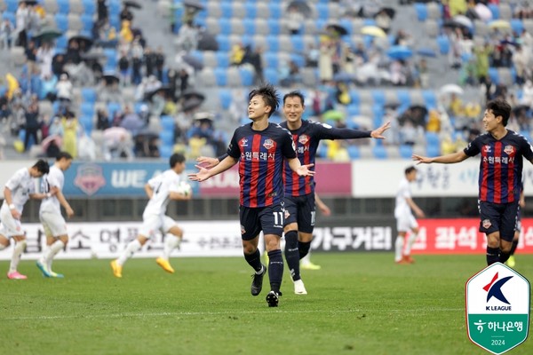 이승우(수원FC). 한국프로축구연맹 제공