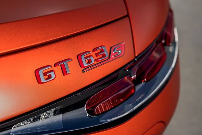 메르세데스AMG GT63 S E 퍼포먼스
