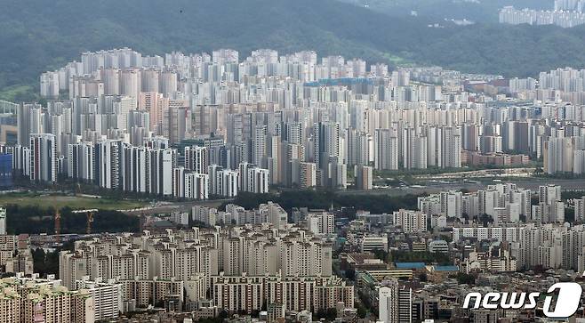 서울 송파구 롯데월드타워 전망대 서울스카이에서 바라본 위례신도시. 2022.8.1/뉴스1 ⓒ News1 구윤성 기자