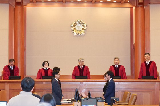 헌법재판소. 사진은 지난 23일 공개변론 모습. 연합뉴스