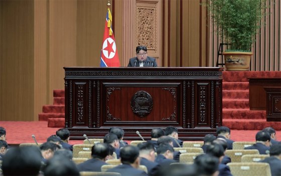 2024년 1월 북한은 평화통일 표현을 삭제하는 헌법 개정과 남북관계 단절을 선언했다. / 사진:북한 노동신문