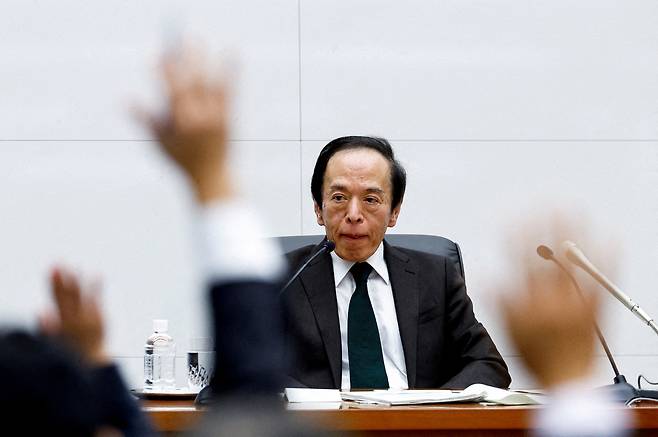 우에다 가즈오 일본은행(BOJ) 총재가 지난 3월 정책회의 후 기자회견에서 답변하고 있다. [로이터]