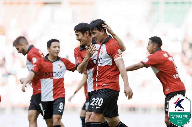 부산 아이파크가 시즌 첫 홈 승리를 기록했다.(한국프로축구연맹 제공)