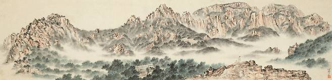 1940년 완성한 ‘망금강산’. 노수현은 바위가 많은 산을 좋아해 금강산을 최고의 산으로 쳤다. 파노라마적 풍경을 사실적이면서도 웅장하게 담은 역작이다. /국립현대미술관 이건희컬렉션
