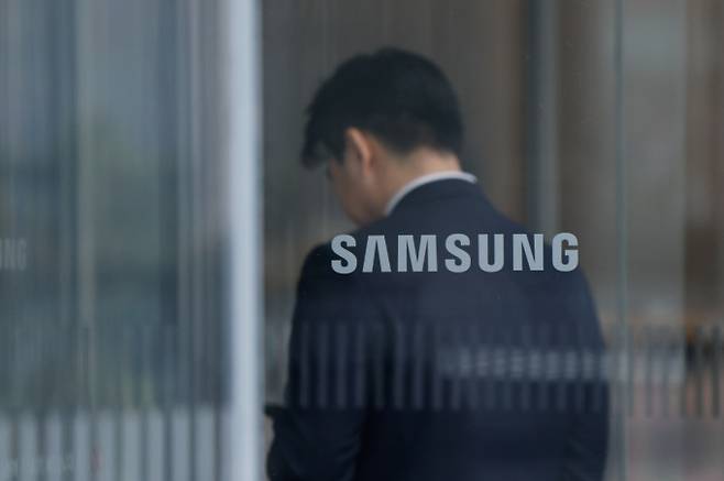삼성전자 네트워크사업부가 임원 혜택을 축소한다. 사진은 삼성전자 서초 사옥. /사진=뉴스1
