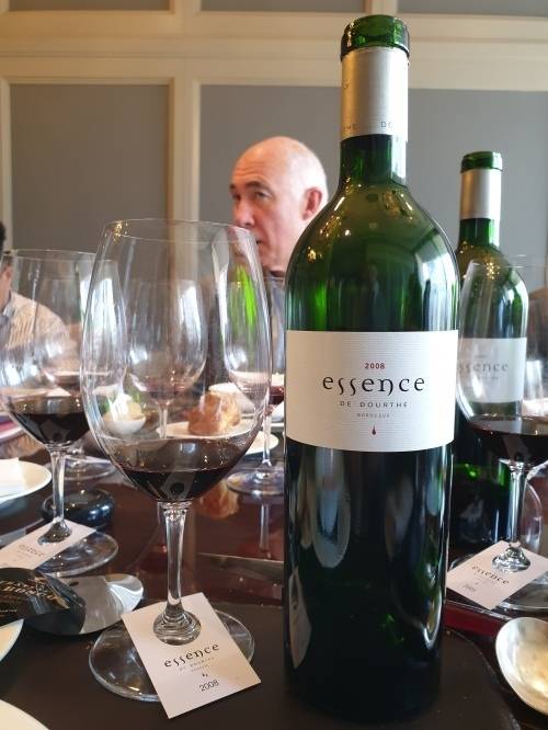 하이트진로 수입 에썽스 드 두르뜨. 최현태 기자