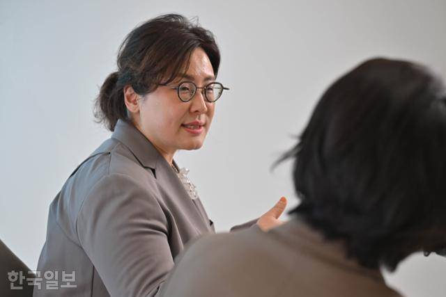 고선규 박사는 2018년부터 자살 사별자들의 애도상담을 하고 있다. 2030 여성 자살 사별자 자조모임 ‘메리골드’를 이끌고 있기도 하다. 정다빈 기자