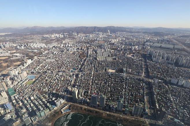분양시장에서 청약 흥행 공식으로 1000가구가 넘는 대단지에 브랜드까지 갖춘 단지들이 손꼽히고 있다.ⓒ데일리안DB