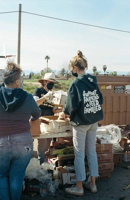팜링크 프로젝트는 북미 전역의 농장들과의 연계를 통해 잉여 농산물을 음식이 필요한 단체에 기부함으로써 배고픈 사람들이 없는 세상을 만들기 위한 사업을 하고 있다. <출처: 팜링크 프로젝트 홈페이지> 2023.05.19/