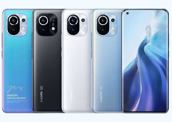 해외 시장에만 출시된 샤오미의 ‘Mi 11’ 스마트폰 / 출처=샤오미