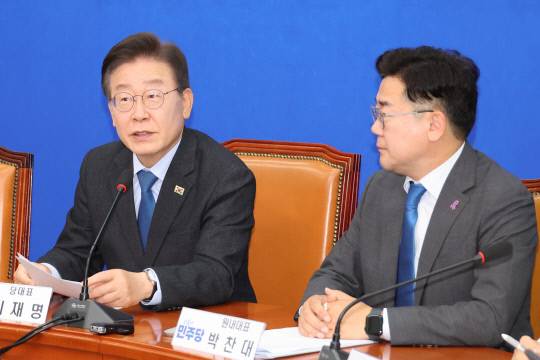 더불어민주당 이재명 대표가 29일 오전 서울 여의도 국회에서 열린 최고위원회의에서 발언하고 있다. 연합뉴스