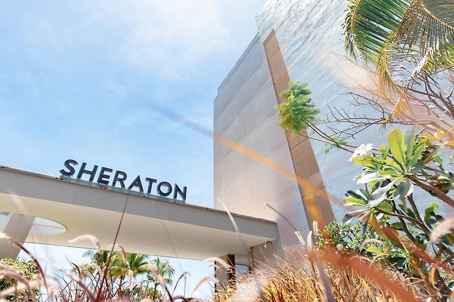 쉐라톤 세부 막탄 리조트 입구 ©쉐라톤 세부 막탄 리조트