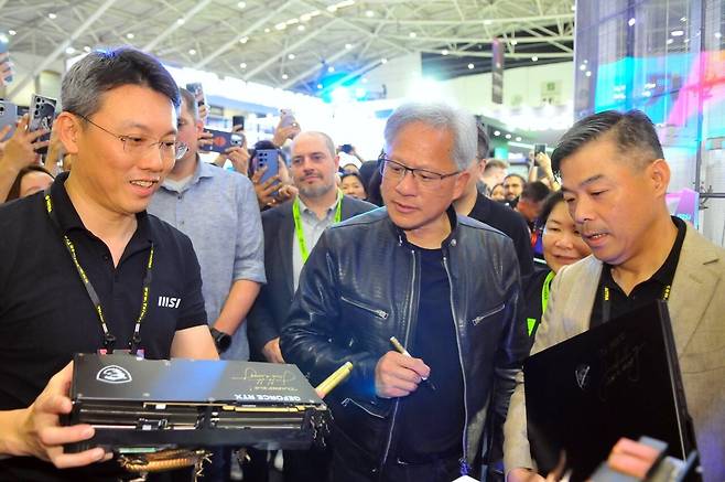 ▲ 정품 인증 제대로!