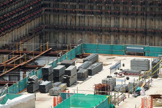 최근 건설자재 가격이 안정세이지만 수급 현황을 지속해서 살펴 불균형을 막아야 한다는 전문가의 분석이 나왔다. /사진=뉴스1