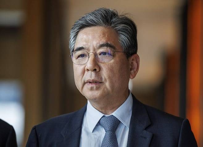 장재훈 현대자동차 사장이 17일 오후 서울 여의도 콘래드 호텔에서 열린 조지아의 날 행사에 참석해 취재진과 인터뷰하고 있다.ⓒ연합뉴스