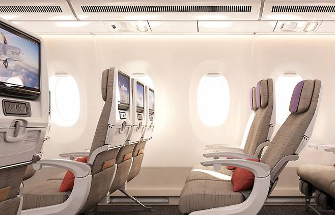 아시아나항공 이코노미 스마티움 /사진제공=아시아나항공