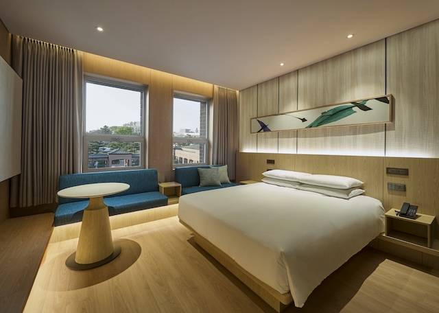 메이필드호텔 서울의 스탠다드 더블 객실. / 사진=메이필드호텔