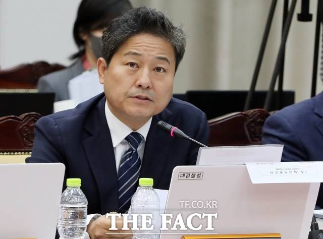 김영배 민주당 의원은 개원 첫날인 지난달 30일 1호 법안으로 참여정치 활성화법(지구당 부활법)이라는 이름으로 정당법·정치자금법 개정안을 발의했다. 여야 의원 30여 명이 공동발의에 이름을 올렸다. /국회사진취재단