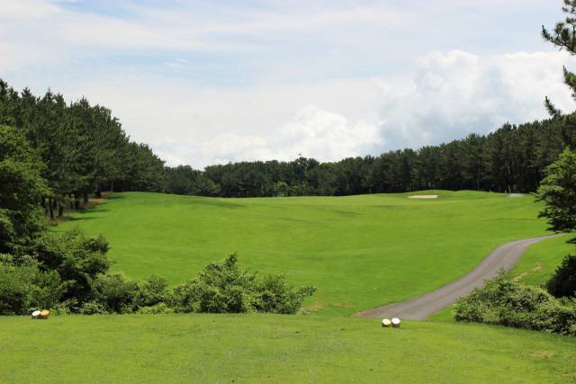 골프장과 호텔을 동시에 이용할 수 있는 화이트 골프멤버십.