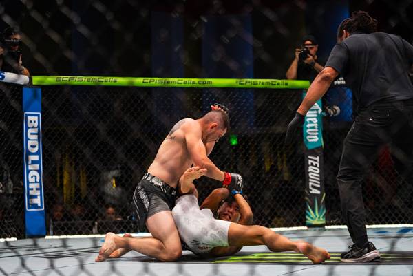 스티브 가르시아는 최승우에 1라운드 TKO승을 거뒀다. 사진 제공= UFC